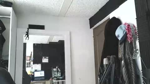 hardvinciisextoy online show from March 26, 7:30 pm