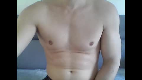 Snapshot of hardwanker75 chatting on February 17, 12:49 pm hardwanker75 online show from February 17, 12:49 pm