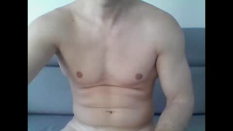 Snapshot of hardwanker75 chatting on January 9, 1:45 pm hardwanker75 online show from January 9, 1:45 pm