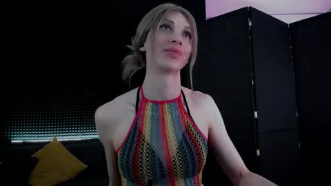 Miss Hardy online show from December 23, 5:46 am