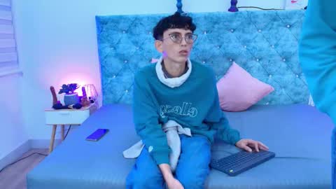 H A R I   A N D R E online show from January 16, 12:47 pm