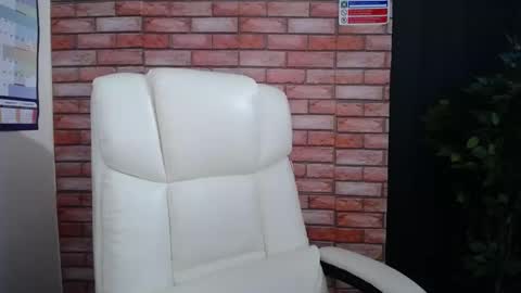 harleyrebz online show from December 16, 8:53 am