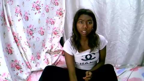 harliva online show from April 18, 2:02 am