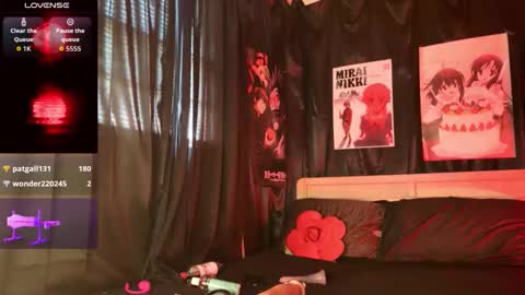 Harper the Harpy online show from April 22, 5:42 pm