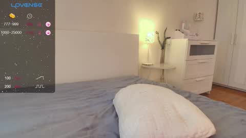 Kira online show from September 11, 3:52 am