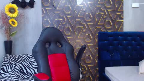 Harry online show from November 8, 10:02 pm