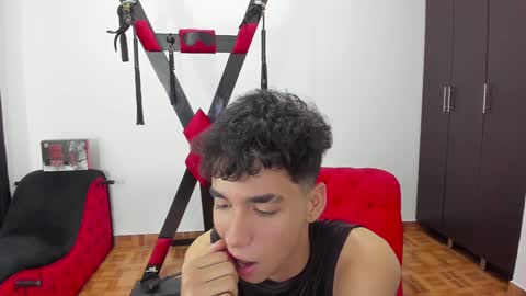 Harry online show from January 8, 1:42 am