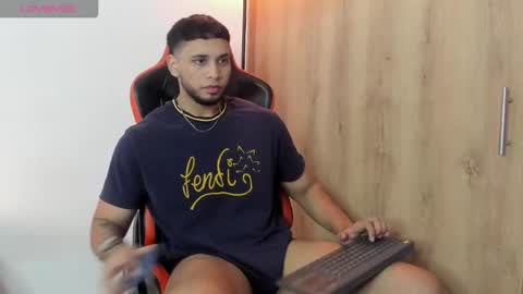 Harry Zandes online show from September 23, 8:15 pm