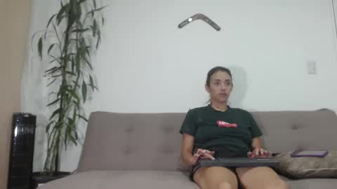 hannaandharri online show from April 20, 2:58 am