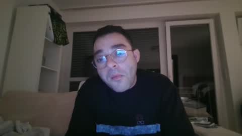 hash420 online show from February 21, 11:43 pm