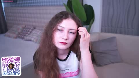 Mary online show from April 23, 4:09 am