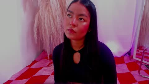 Hayami  online show from October 28, 12:50 pm