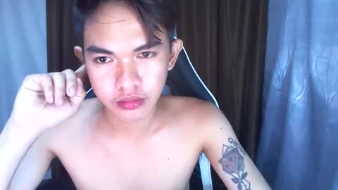 Snapshot of hayden_cumgiver chatting on January 18, 9:13 pm jon hayden online show from January 18, 9:13 pm