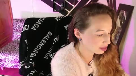 hayley miller online show from March 8, 4:01 am