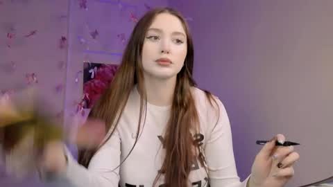 Hazel online show from April 21, 8:32 am