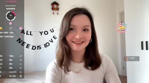 Kira online show from May 14, 1:20 pm