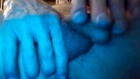 hcross2448 online show from April 10, 8:19 am