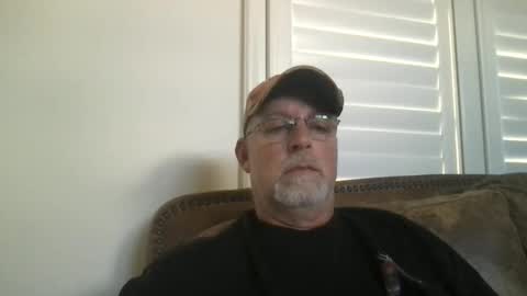 Snapshot of hdeuce22 chatting on September 24, 8:15 pm Hdeuce22 online show from September 24, 8:15 pm