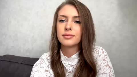 Mona online show from October 17, 10:41 am