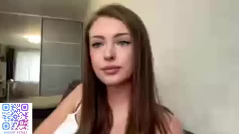 Mona online show from October 16, 10:37 am