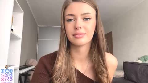 Mona online show from September 27, 8:56 am