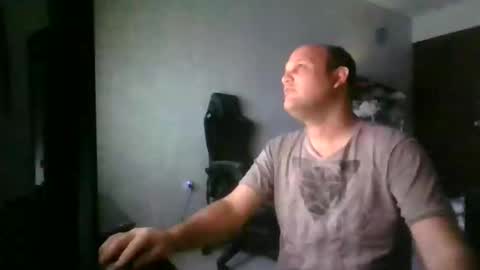 Heavy Rebell online show from February 24, 3:44 am