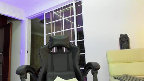 Thor online show from March 2, 1:47 am