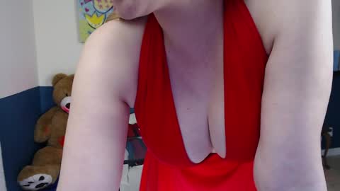 hebelongs2her online show from May 22, 9:32 pm