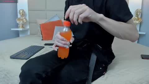 Keira Hecate online show from April 18, 7:58 pm