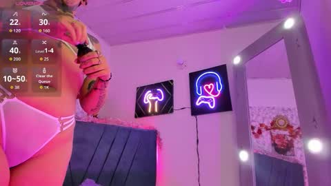 Hecate Queen online show from October 21, 12:10 pm