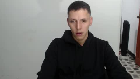 hefesto_69 online show from October 24, 3:40 am