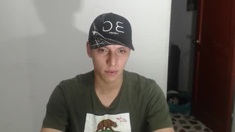 hefesto_69 online show from December 16, 5:25 am