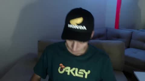 hefesto_69 online show from March 12, 12:09 am