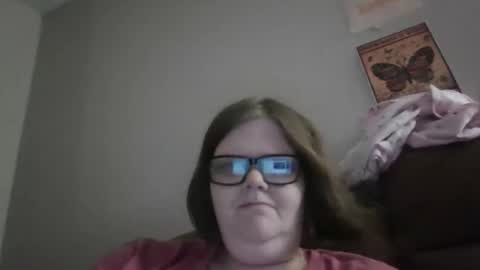 heidimackey2 online show from April 23, 3:14 am