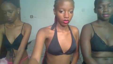 heilybunny online show from April 5, 9:34 pm