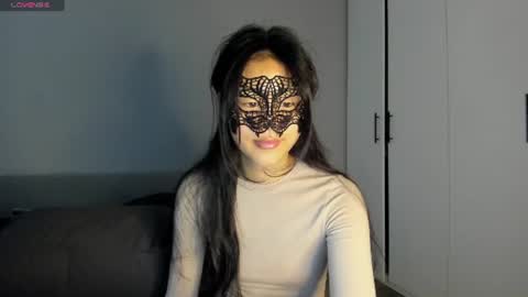 Hi I am Helen online show from June 13, 2:22 am