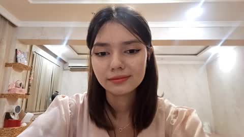 Snapshot of helgakraszewski chatting on September 30, 6:40 pm Alice online show from September 30, 6:40 pm