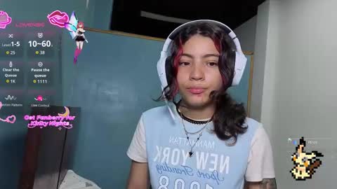 Helia Transfem and Amy online show from October 28, 2:12 am