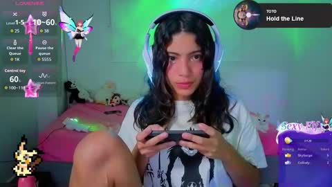 Helia Transfem and Amy online show from December 23, 5:13 am