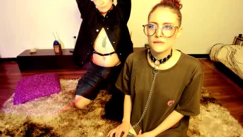 Heliconia online show from October 18, 4:38 am