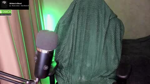 Red online show from February 9, 4:21 pm