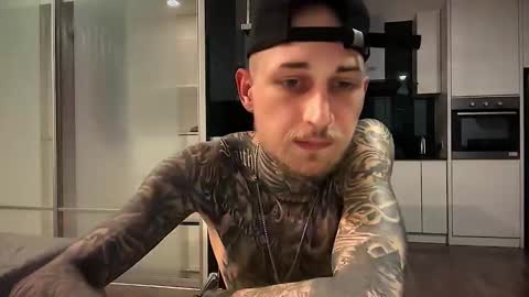 hellacozy online show from February 11, 1:48 pm