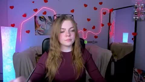 Helli online show from February 21, 9:07 pm