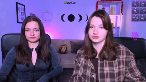 Helli online show from March 26, 8:25 pm