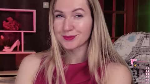 Alisia  Monday to Friday from 10 am to 4 pm GMT 2 online show from December 2, 8:13 am