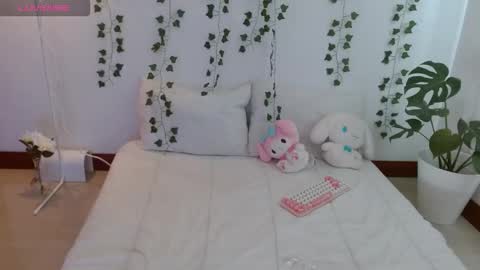 hellokitty_valery1 online show from March 11, 9:07 pm