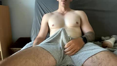 Hendo online show from October 17, 3:32 am