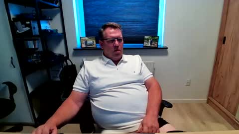 henrikrp1971 online show from July 8, 12:41 pm