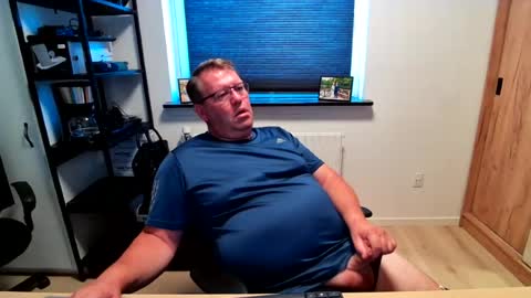 henrikrp1971 online show from July 15, 11:59 am