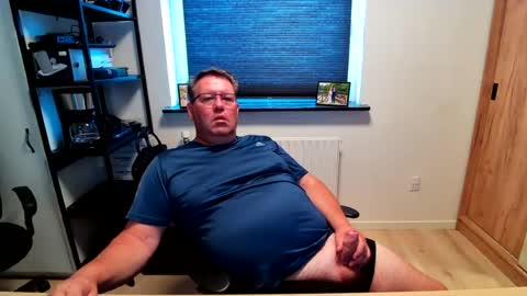 henrikrp1971 online show from July 13, 7:56 am
